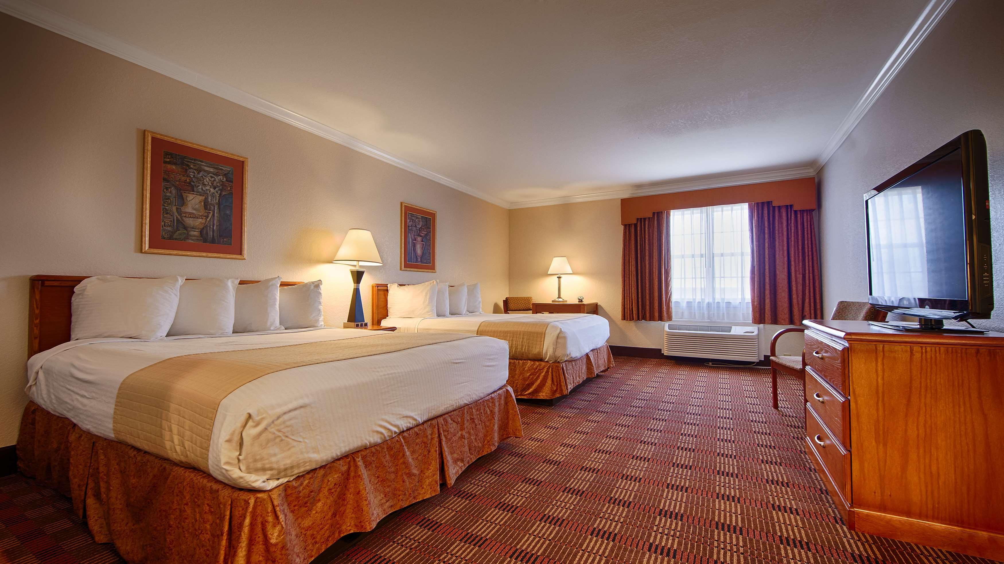 Best Western Club House Inn & Suites Mineral Wells Экстерьер фото