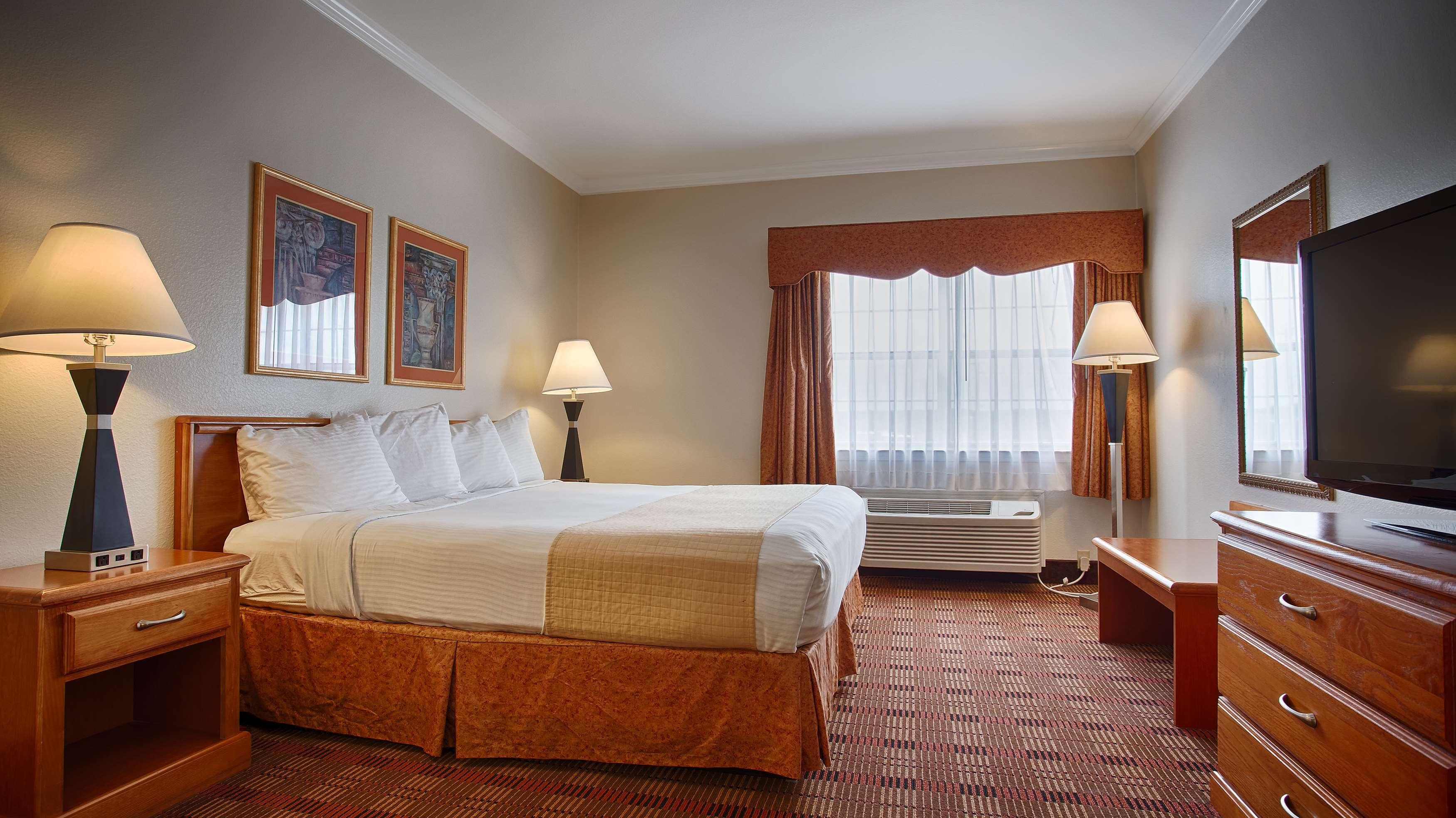 Best Western Club House Inn & Suites Mineral Wells Экстерьер фото