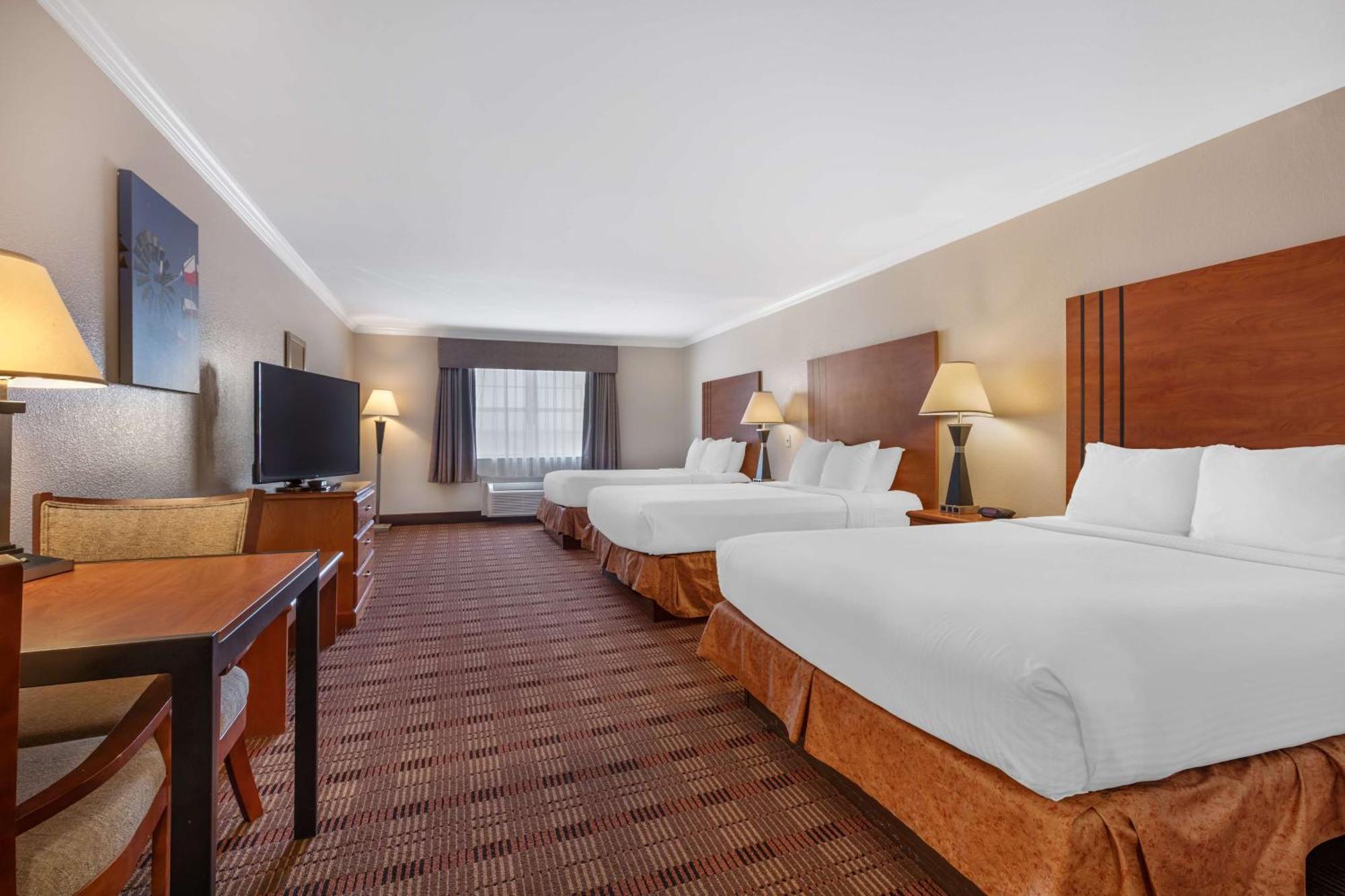 Best Western Club House Inn & Suites Mineral Wells Экстерьер фото