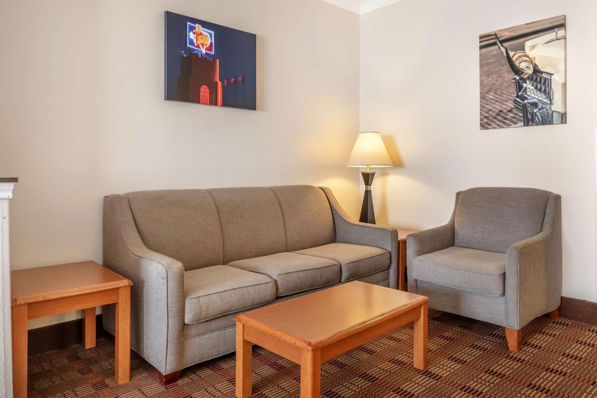 Best Western Club House Inn & Suites Mineral Wells Экстерьер фото