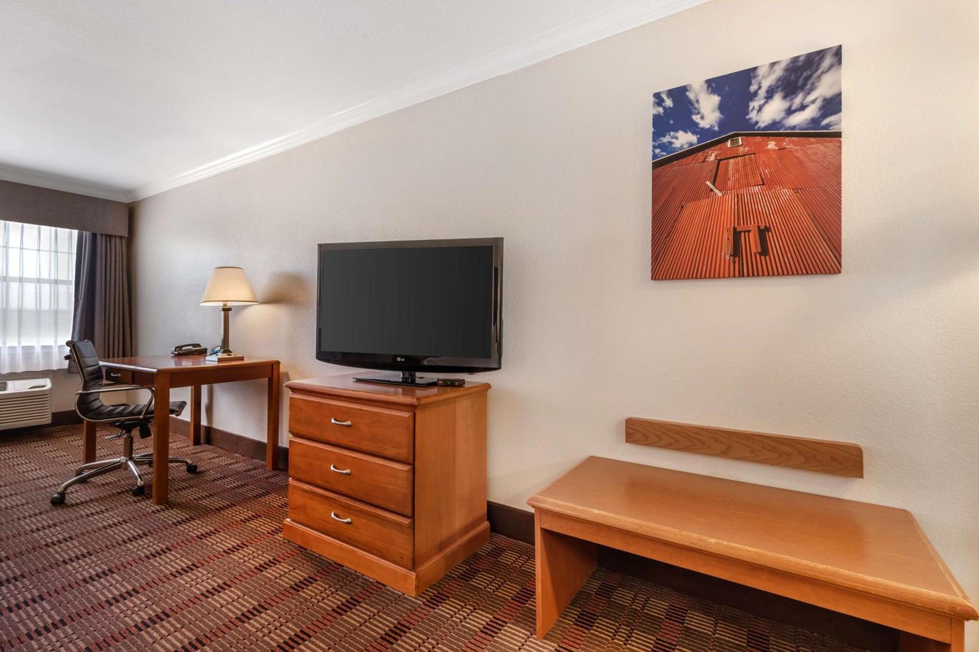 Best Western Club House Inn & Suites Mineral Wells Экстерьер фото