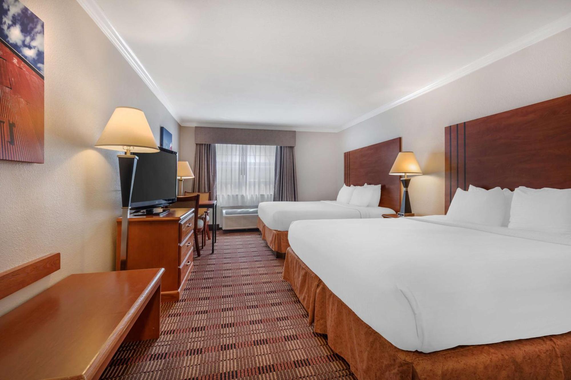 Best Western Club House Inn & Suites Mineral Wells Экстерьер фото